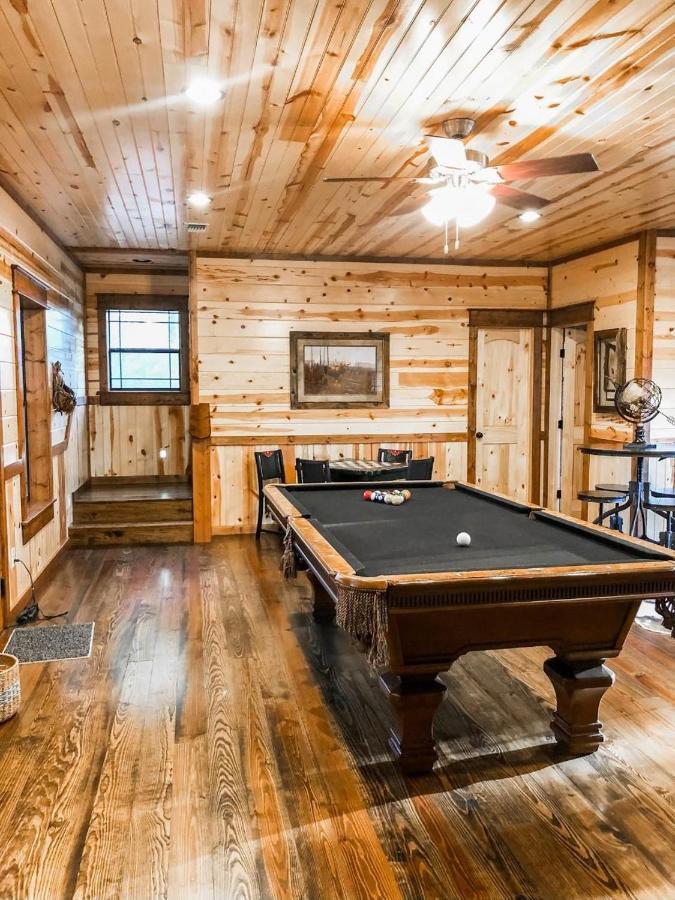 Stone Mountain Lodge 5000Sqft 6 Bed Game Room Pool Table Hot Tub Broken Bow Zewnętrze zdjęcie