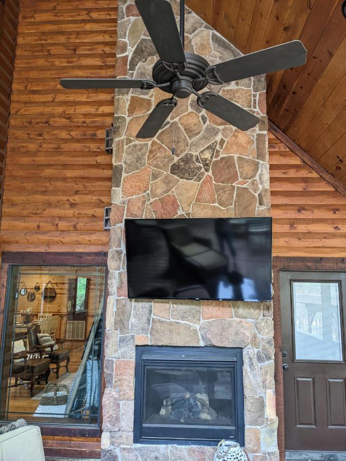 Stone Mountain Lodge 5000Sqft 6 Bed Game Room Pool Table Hot Tub Broken Bow Zewnętrze zdjęcie