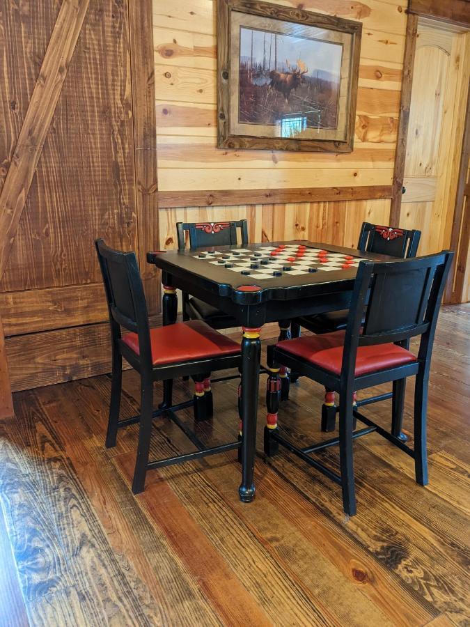 Stone Mountain Lodge 5000Sqft 6 Bed Game Room Pool Table Hot Tub Broken Bow Zewnętrze zdjęcie
